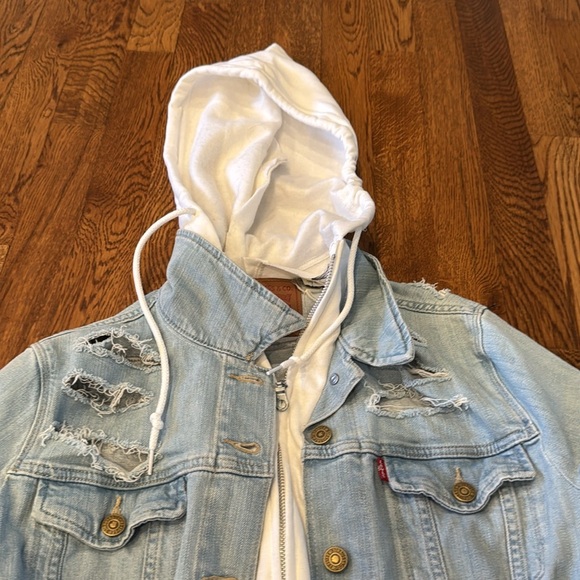 Levi's Light Wash Michigan Denim Jacket with Hoodie Size Large - Picture 2 of 8